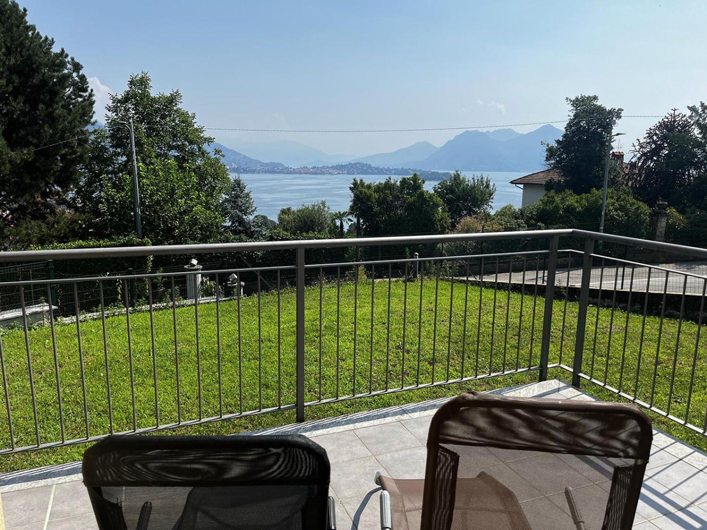 Magicview Baveno Apartment With Garden And Lake View Экстерьер фото